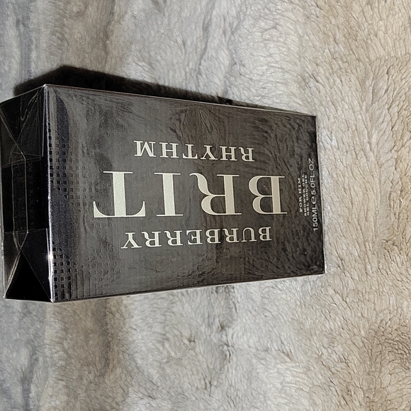 Burberry Brit rhythm SHOWER GEL 😍 💋 - Picture 2 of 5